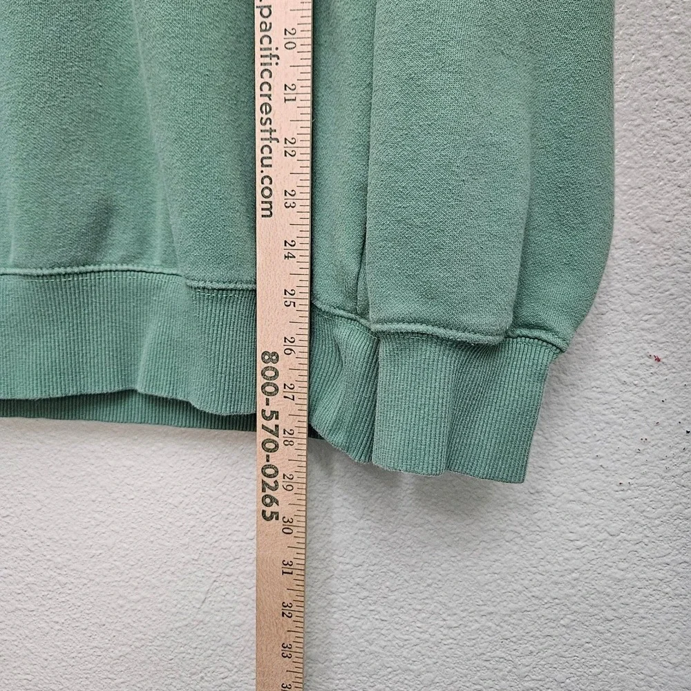 The North Face Sweatshirt Mens Small Green Mushroom Camp Graphic Pullover Fleece